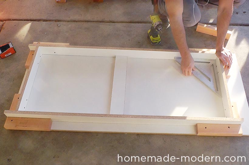 HomeMade Modern DIY EP55 Concrete Bar Step 3
