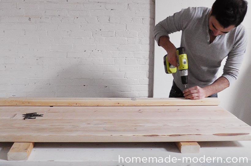 HomeMade Modern DIY EP66 Box Sofa Step 4