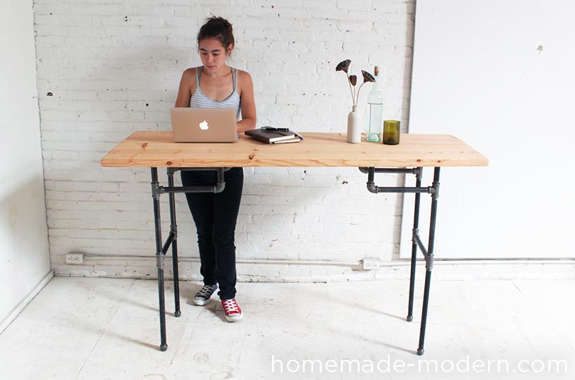 DIY Modern Writing Desk 